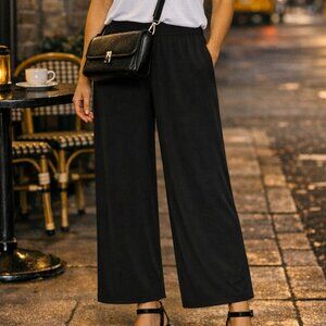 Black Wide Leg Lightweight Palazzo Pants Elastic Waist Flowy Cropped Medium